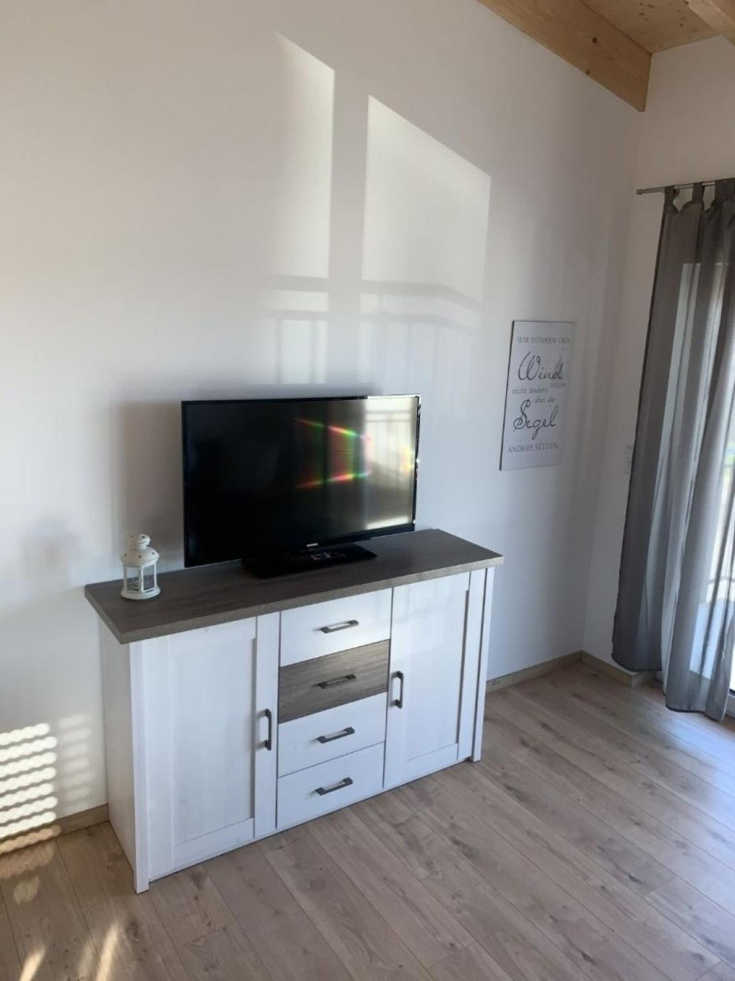 Auf Dem Rheinsteig Apartment Lierschied ภายนอก รูปภาพ